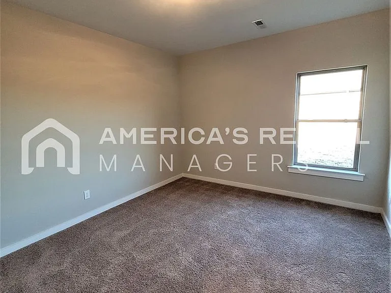 101 Flintlock Way — Photo 14