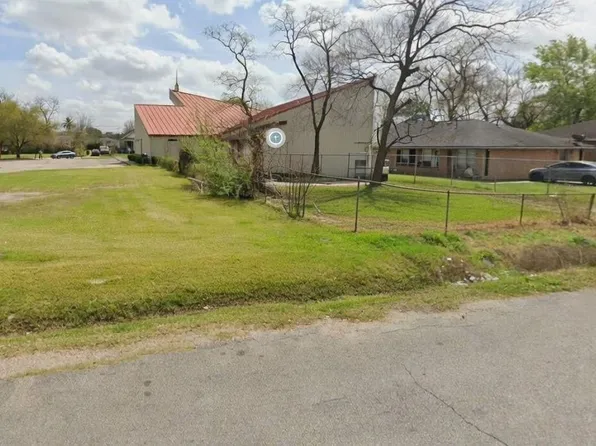 3014 Wayne St, Houston, TX 77026