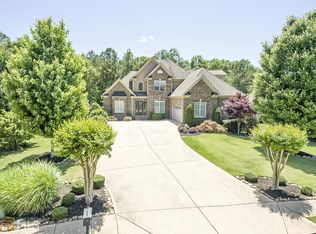 989 Donegal Dr, Locust Grove, GA 30248
