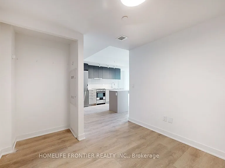 8 Tippett Rd #1406 — Photo 14