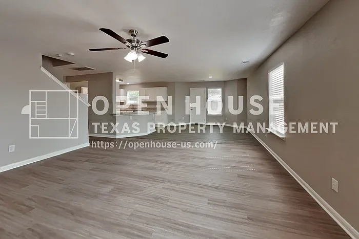 6423 Lily Hollow Ct — Photo 4