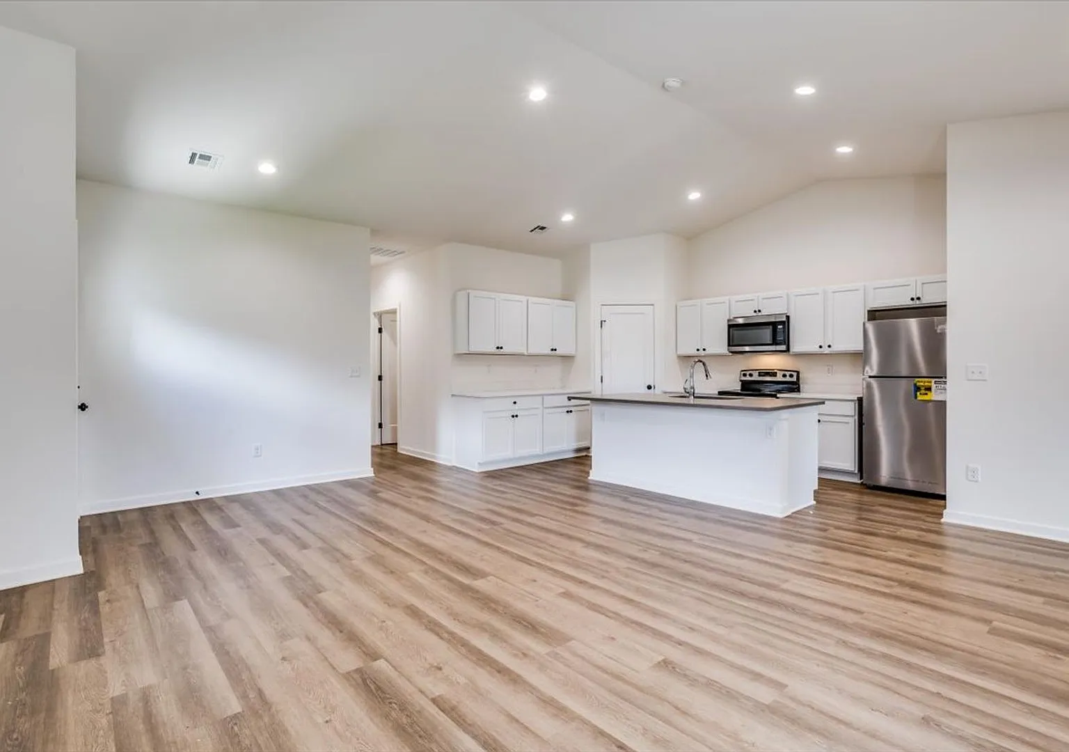 Pineway-Aria Plan — Photo 3