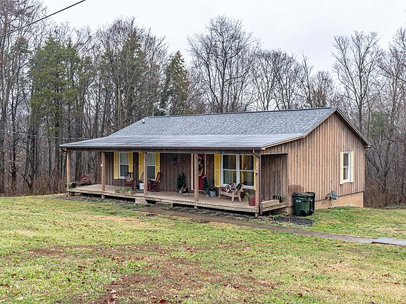 4th image of 455 Gibraltar Dr