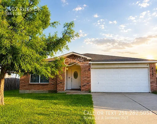 2402 Riley Dr Photo 1