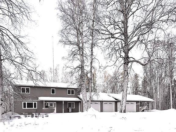 2nd image of 471 Hillside Dr