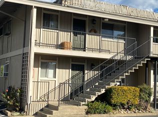 2155 Park Marina Dr, Redding, CA 96001