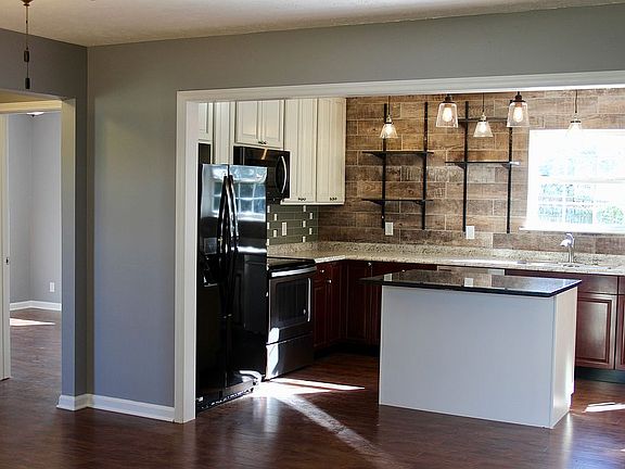 Kitchen/Family Room