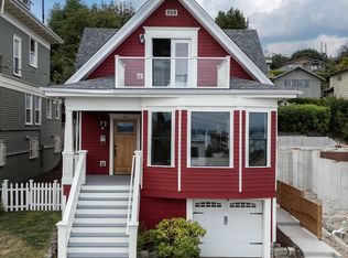 911 32nd Ave S, Seattle, WA 98144