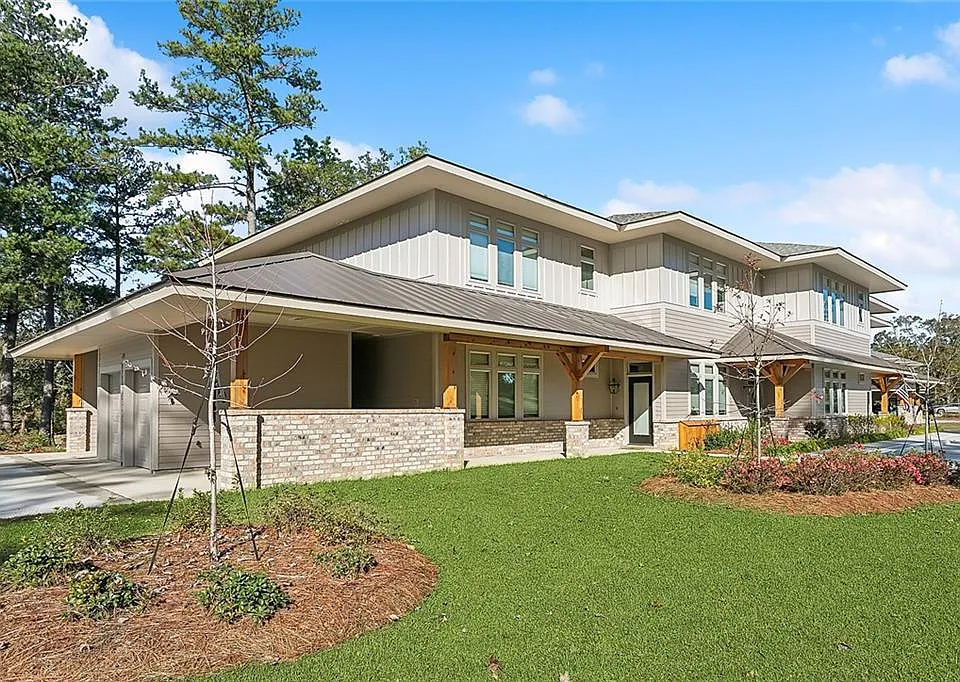 125 Golf Cottage Dr #2A