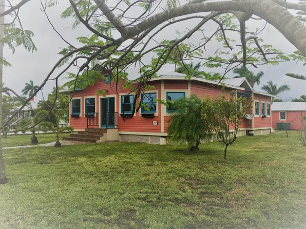 202 Storter Ave N, Everglades, FL 34139