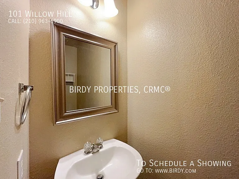 101 Willow Hl — Photo 37