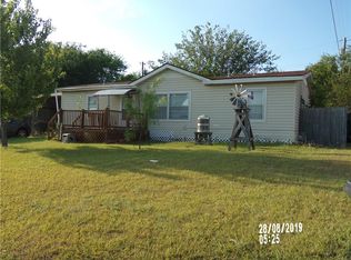 1512 Smooth Stone Dr, Cleburne, TX 76033