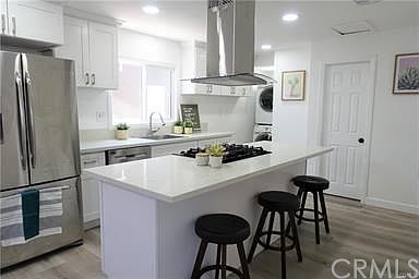 2nd image of 2275 Lime Ave