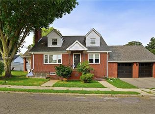 31 Park Ave, Ossining, NY 10562