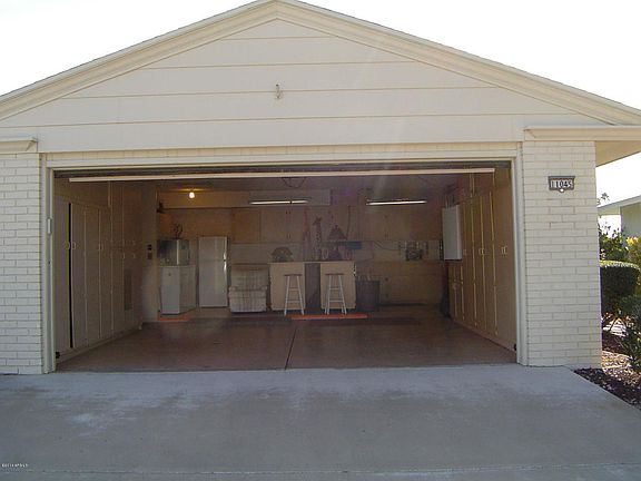 2nd image of 11045 W Crestbrook Dr