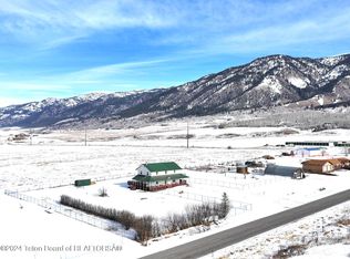 961 Clark Ln, Etna, WY 83118