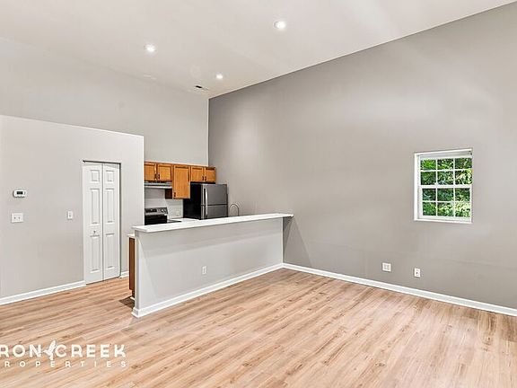 3rd image of 160 State St #110