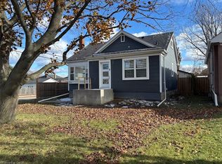 373 E 27th St, Hamilton, ON L8V 3H1