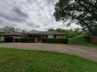 1917 Peavy Rd, Dallas, TX 75228