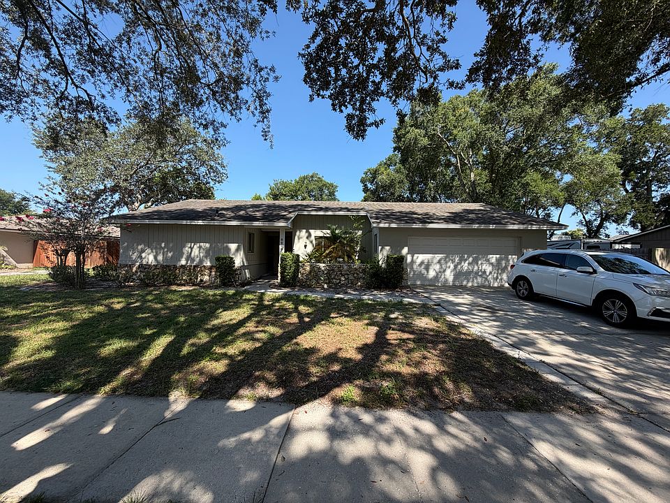 1st image of 8649 Shady Glen Dr