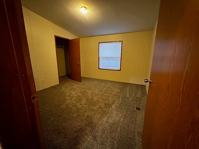 7194 N Hemlock Ln — Photo 5