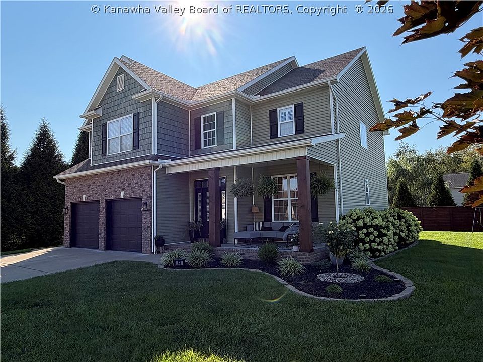 1st image of 43 Fieldstone Dr