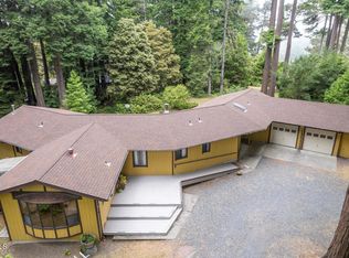 23580 Shady Ln, Fort Bragg, CA 95437