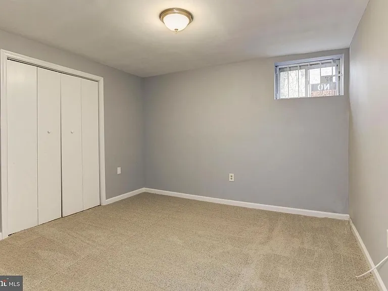 5755 Southern Ave — Photo 22