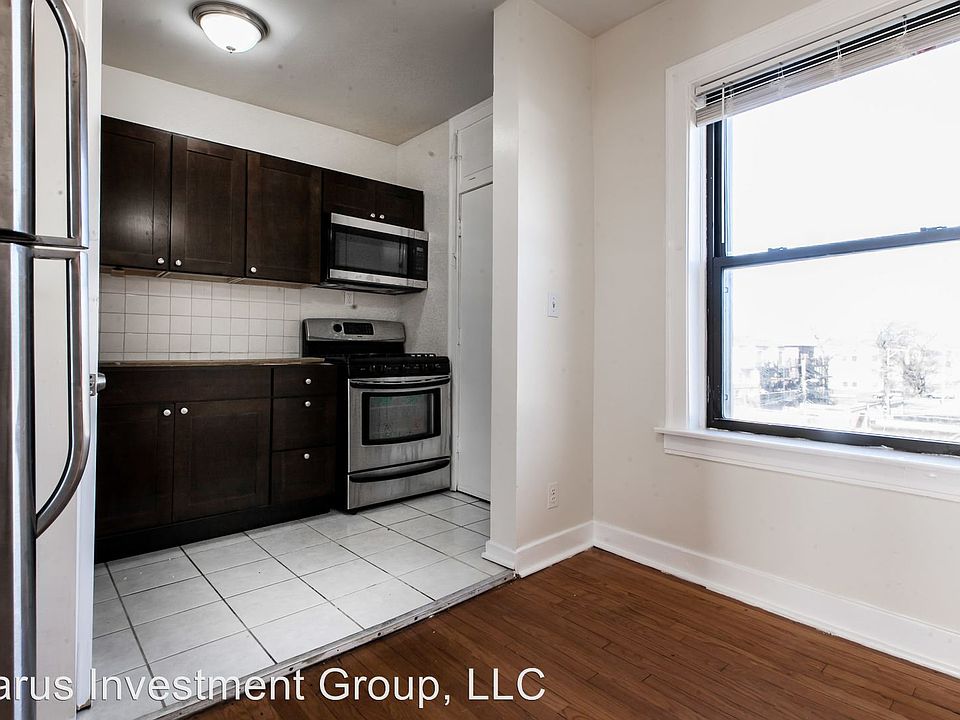 1st image of 6917 S Dante Ave #3