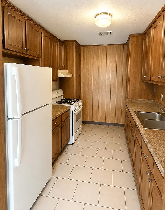 2 bed, 783 sqft, $1,000 — Photo 2