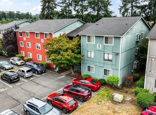 3322 I St NE APT E203, Auburn, WA 98002