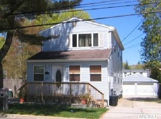 610 Pulaski Rd, East Northport, NY 11731
