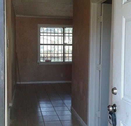 4th image of 11300 Erich Dr