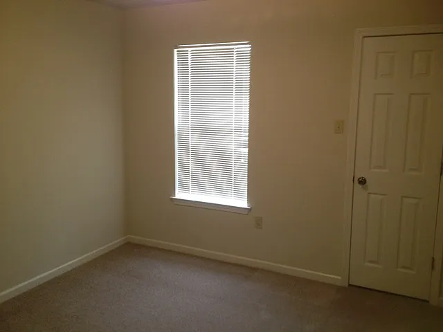 2823 College Ave #2 — Photo 13