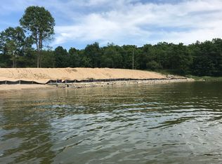 3669 Mitchell Rd, Lapeer, MI 48446