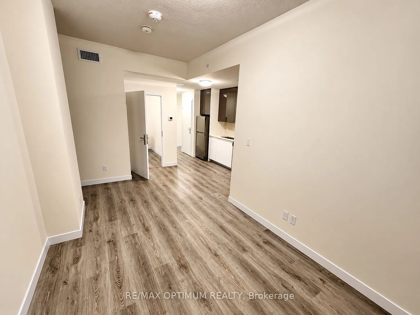 2 bed, $2,180 — Photo 3