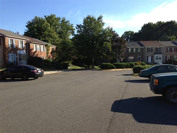2nd image of 14683 Fox Glove Ct