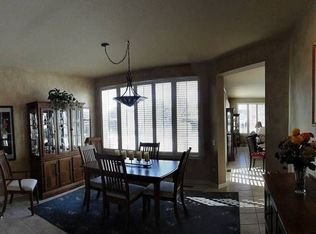 11845 Nottingham Dr, Huntley, IL 60142