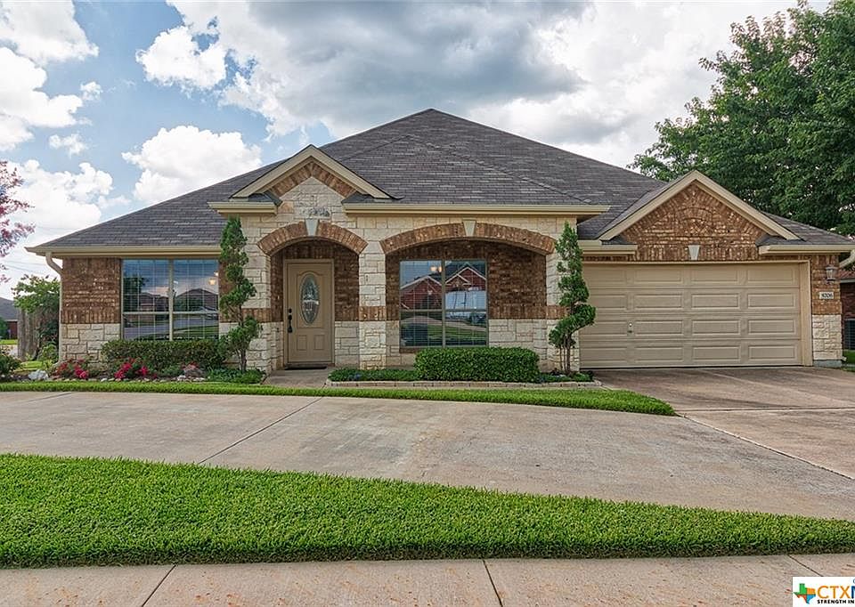 1st image of 5706 Tourmaline Dr