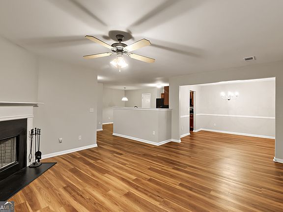 2nd image of 7157 Laurel Creek Dr