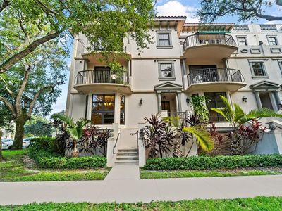 1650 Galiano St #Townhouse 3, Coral Gables, FL, 33134