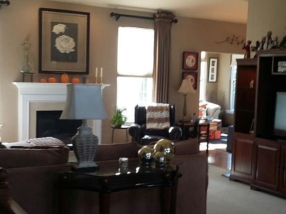 3rd image of 2303 Higgins Cir