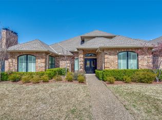5921 Still Forest Dr, Dallas, TX 75252