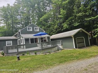 14 Pine St, Hadley, NY 12835