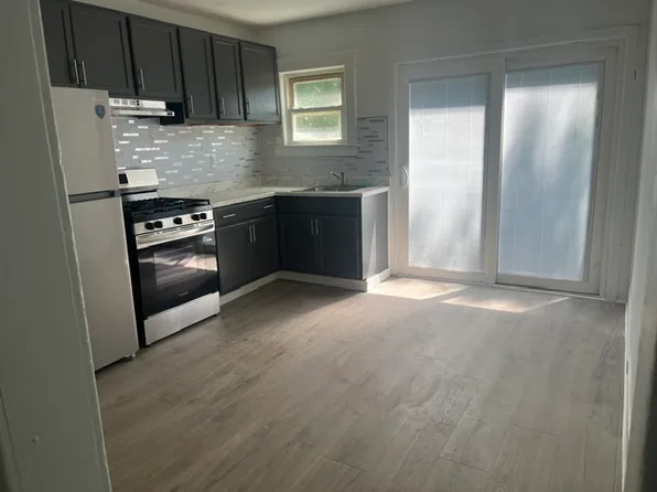 251 Maple Ave APT A, South Bound Brook, NJ 08880