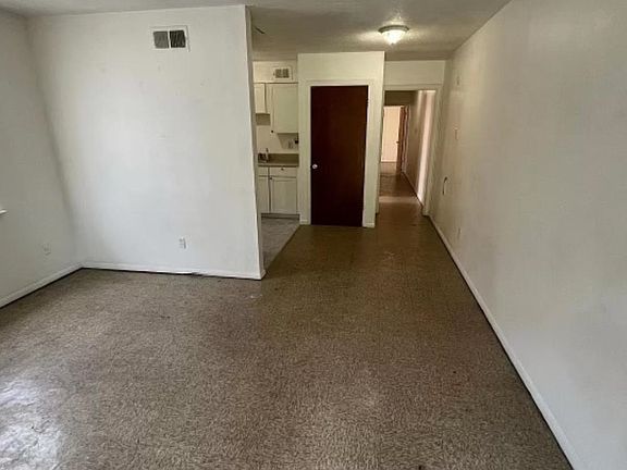 2nd image of 354 Williford St