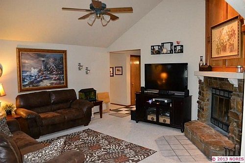 4th image of 3328 S 76th Ave W