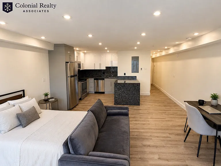1034 Commonwealth Ave #405 — Photo 13