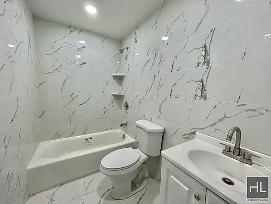 Rented by Highline Residential | media 4
