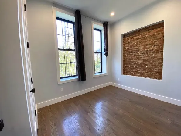 358 Palmetto Street image 1 of 6